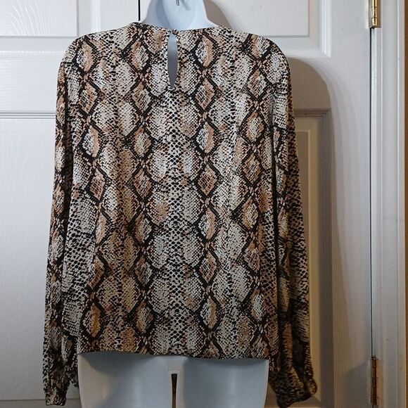 The Limited snakeskin print long sleeve blouse career casual office attire  Sz L - Picture 6 of 7